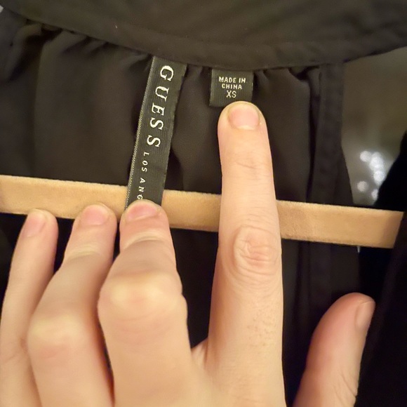 Guess Black Tanktop Blouse with Bow. Size XS. - Picture 4 of 4